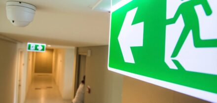 wat-doe-je-als-een-medewerker-ziek-wordt-in-de-proeftijd-of-tegen-het-einde-van-een-tijdelijk-contract-cover